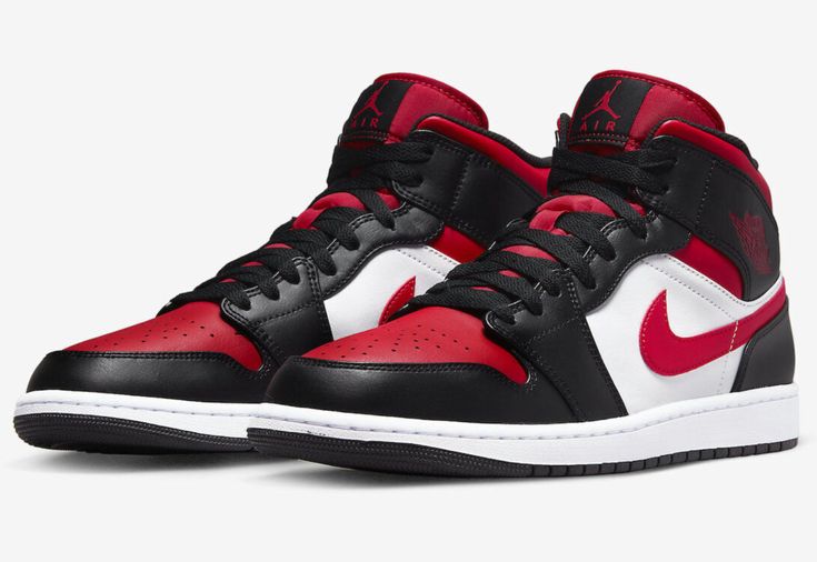 Nike Air Jordan 1 Mid White Black Red (2022) 554724-079 Men Size 12 Brand New Colorway: White/Black-Red Condition is "New with box". Will Ship As Soon As Possible.    Guaranteed 100% Authentic. Release Date 06/01/2022. Check Out Our Other Great Deals!! Jordan 1 Mid Bred Toe, Aj1 Mid, Air Jordan 1 Mid White, Air Jordan 1 Mid Black, Jordan 1 Mid White, Black Tongue, Jordan Model, Nike Air Jordan 1 Mid, Black Fire