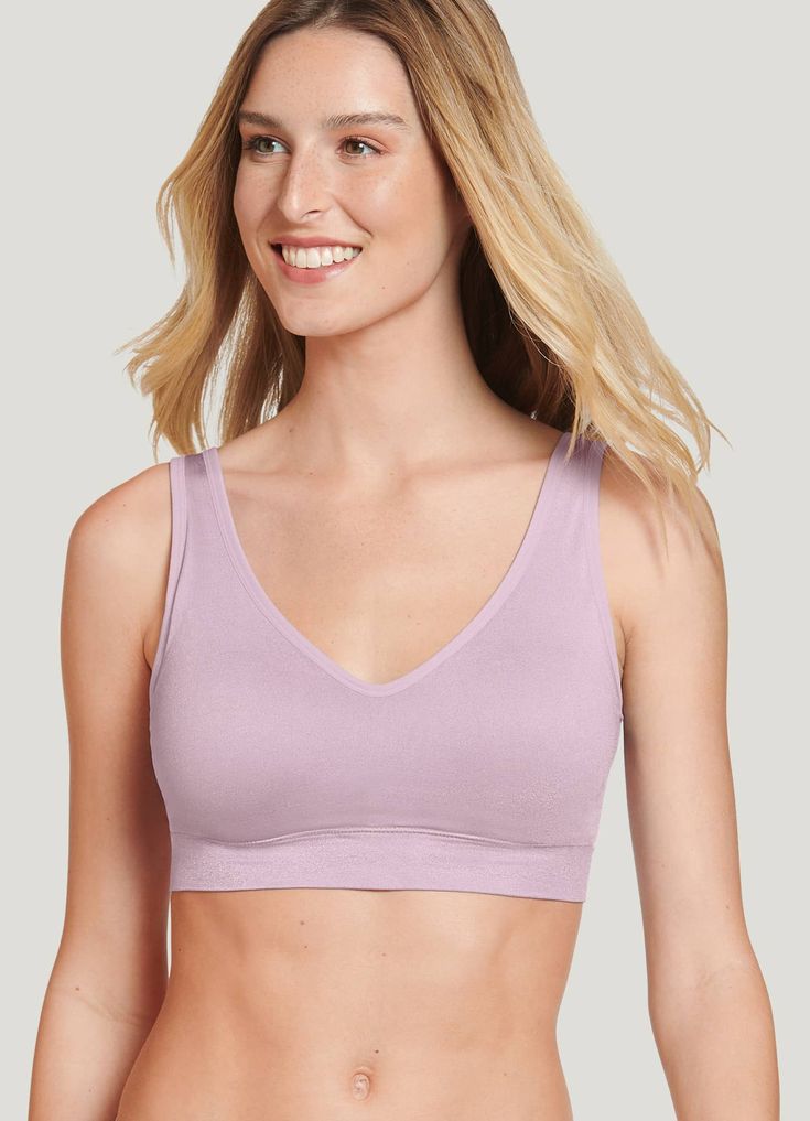 The Jockey® Molded Cup Seamfree Bralette has everything you want in a bra and more: Soft, sewn-in, wire-free molded cups to enhance your natural shape. (Bonus: no pads to remove for washing!) Extra back and side smoothing for a sleek fit under your favorite tops. Wide, hardware-free straps and underband lend comfortable support with no pinching or digging. Silky, stretchy, breath-ahh-ble knit fabric. Perfect coverage and comfort it s the bra(lette) you ll wear all day, every day! | Jockey® Molde New Bra, Womens Bras, Sleek Look, Heather Black, Winter Collection, Lingerie Set, Dahlia, Summer Collection, Pullover Styling