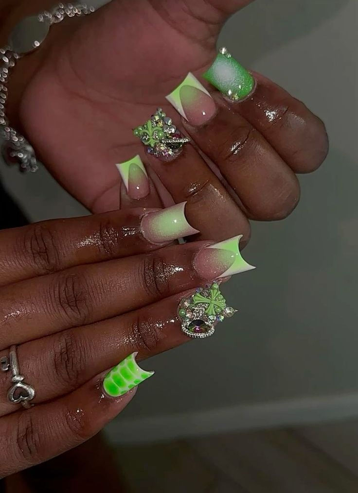 Hbcu Fashion, Junk Nails, 75 Medium, Acrylic Toe Nails, Long Acrylic Nail Designs, Duck Nails, Colored Acrylic Nails, Girly Acrylic Nails, French Tip Acrylic Nails