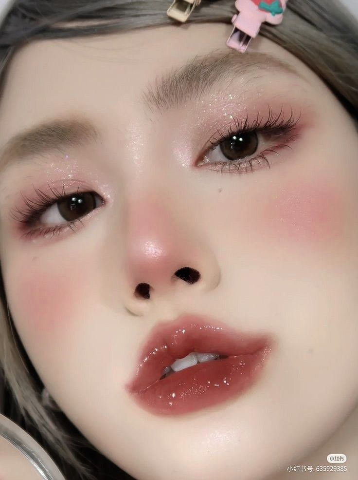 Mekap Mata, Sparkly Makeup, Doll Eye Makeup, Cute Eye Makeup, Korean Eye Makeup, Ulzzang Makeup, Smink Inspiration, Ethereal Makeup, Dope Makeup