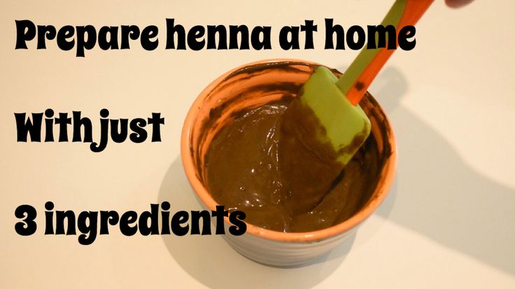 there is a cup that has chocolate in it and the words prepare henna at home with just 3 ingredients