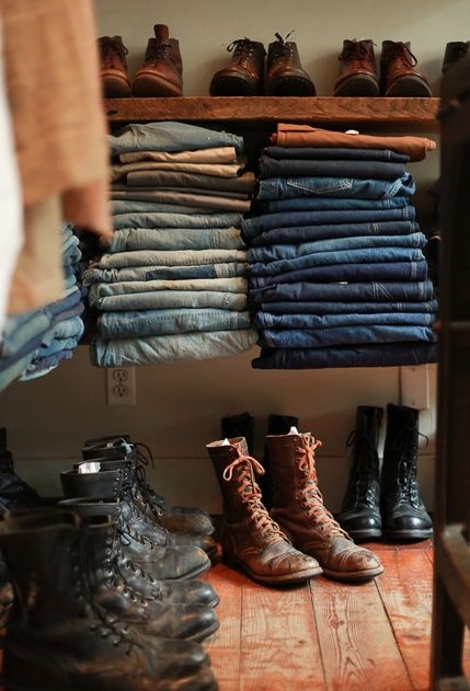 If only I had that many boots!!! Rugged Gentleman Style, Rugged Gentleman, Cabin Bedrooms, Lumberjack Style, Black Guy, Men Closet, Outfit Grid, Marketing Content, Folding Clothes