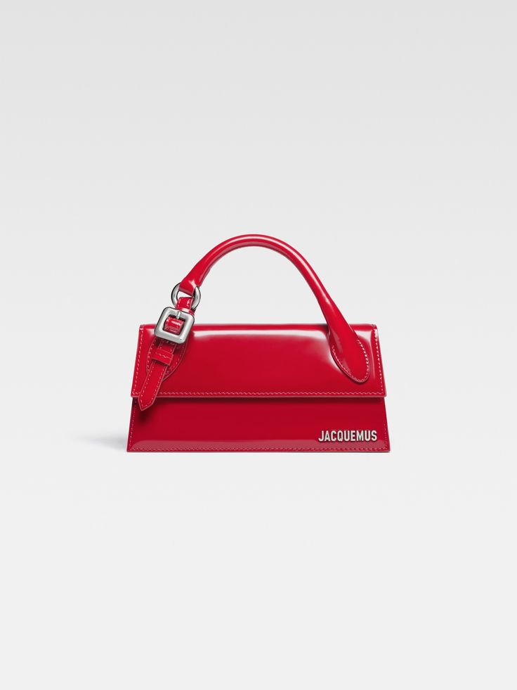 LE CHIQUITO LONG BOUCLE Jacquemus Le Chiquito Long, Le Chiquito Long, Jacquemus Le Chiquito, Jacquemus Bag, New Bags, Hot Bags, Structured Bag, Latest Bags, Cute Bags