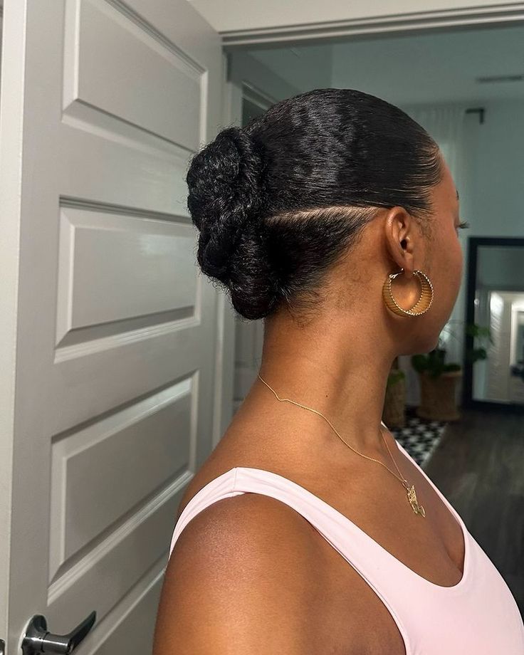 Tiana Michelle | Recreating a hairstyle from pinterest with nothing to go off of but a picture 🤞🏾 #hairstyleideas #naturalhairinspiration... | Instagram African Natural Hairstyles, A Hairstyle, Natural Afro Hairstyles, Curly Hair Styles Easy, Natural Curls Hairstyles, Natural Hair Styles Easy, Hair Affair, Work Hairstyles, Natural Hair Inspiration