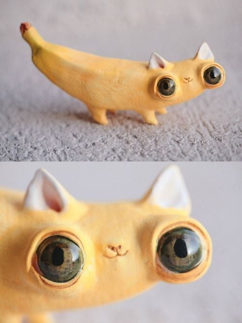 two pictures of a banana with eyes and a cat figurine next to each other