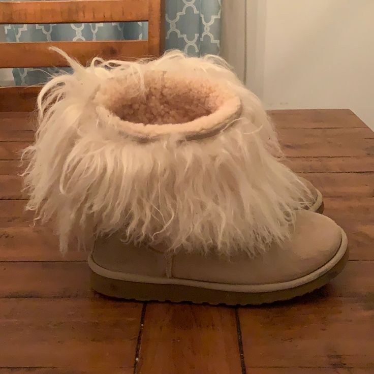 Original Mongolian Fur Ugg Boots Mongolian Fur, Womens Uggs, Ugg Shoes, Ugg Boots, Size 7, Women Shoes, Cream, Boots, Women Shopping