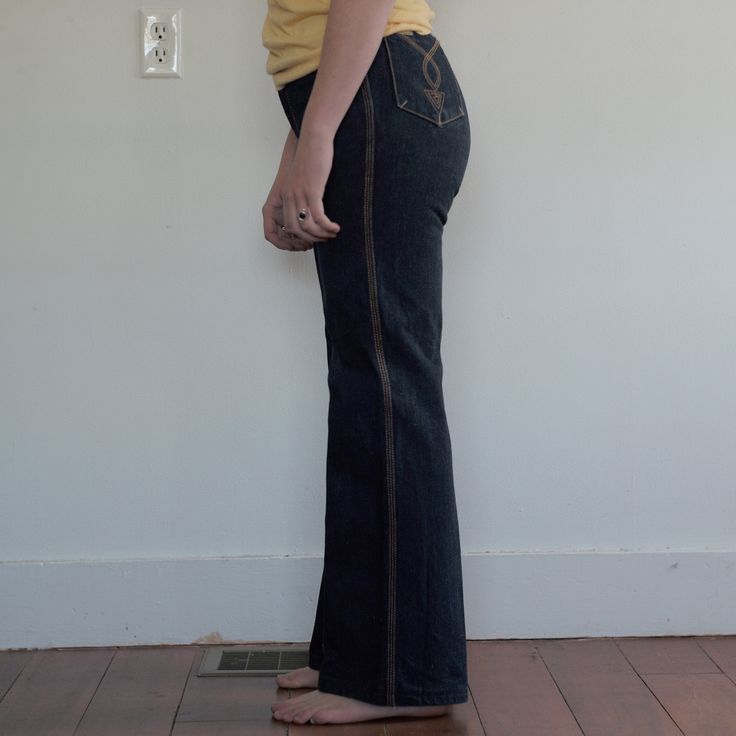 "Can't tell if these are flared bottoms or bell bottoms Tag size:9 Waist: 14\" Length: 40.25\" Bottom cuff: 9.75\" Inseam: 29.5\" if you would take a minute to follow my art instagram @dennisthelatinboy I would really appreciate that. Let me know what you think of the work. All feedback is welcome!" Retro Fitted Flares In Medium Wash, Fitted Denim Blue Cotton Flares, Retro Fitted Dark Wash Flares, Fitted Denim Retro Flares, Fitted Retro Denim Flares, Vintage Stretch High Rise Flare Jeans, Vintage High Rise Stretch Flare Jeans, Fitted Vintage Denim Blue Flare Jeans, Vintage Fitted Denim Blue Flare Jeans