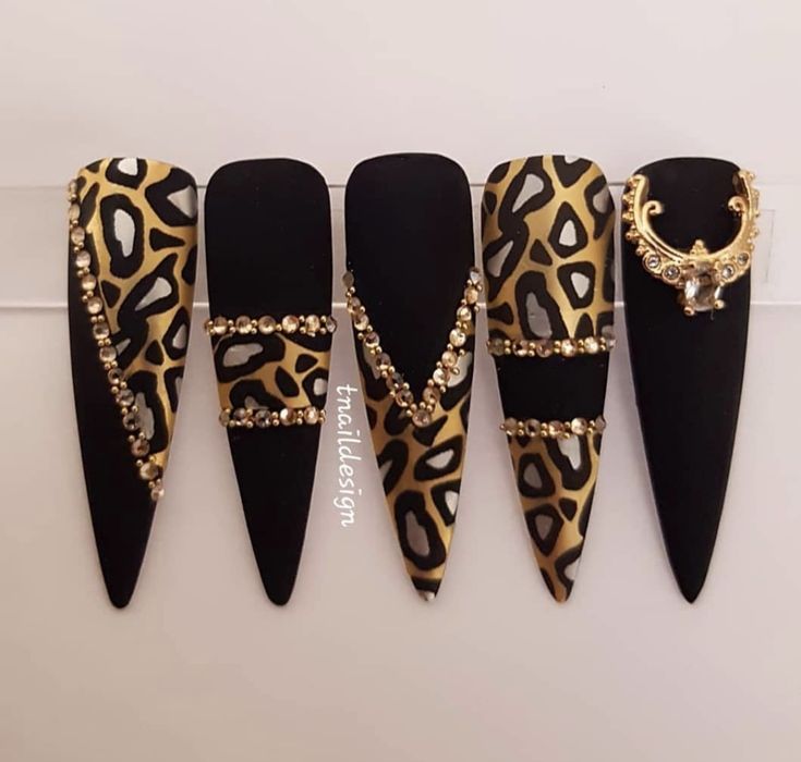 Leopard Nail Art Designs, Leopard Nail Art, Impress Nails, Leopard Nails, Instagram Nails, Beautiful Color Combinations, Fancy Nails, Something Different, Long Acrylic Nails