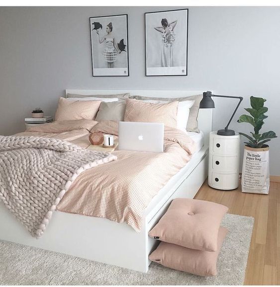 Twin XL Bedding in a Bag Cool Teen Bedrooms, Pink Bedroom Decor, Pink Bedrooms, Retro Home Decor, Teen Bedroom, Dream Rooms, Design Living, Design Case, New Room