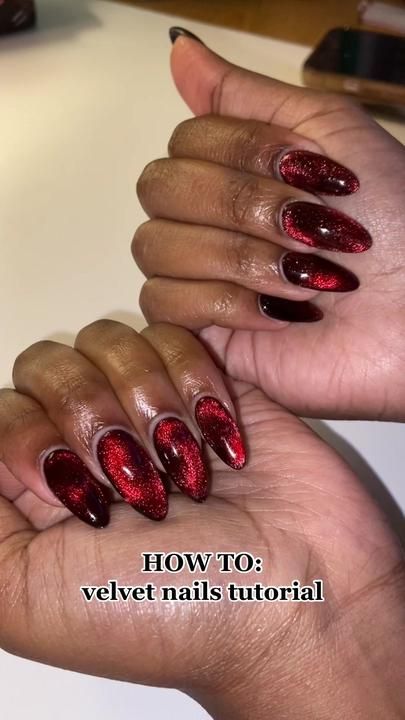 Velvet Nails How To, Black And Red Cat Eye Nails, Velvet Red Nails, Velvet Nails Acrylic, Cat Eye Toe Nails, Burgundy Cat Eye Nails, Red Magnetic Nails, Red Cat Eye Nails Design, Velvet Nails Design