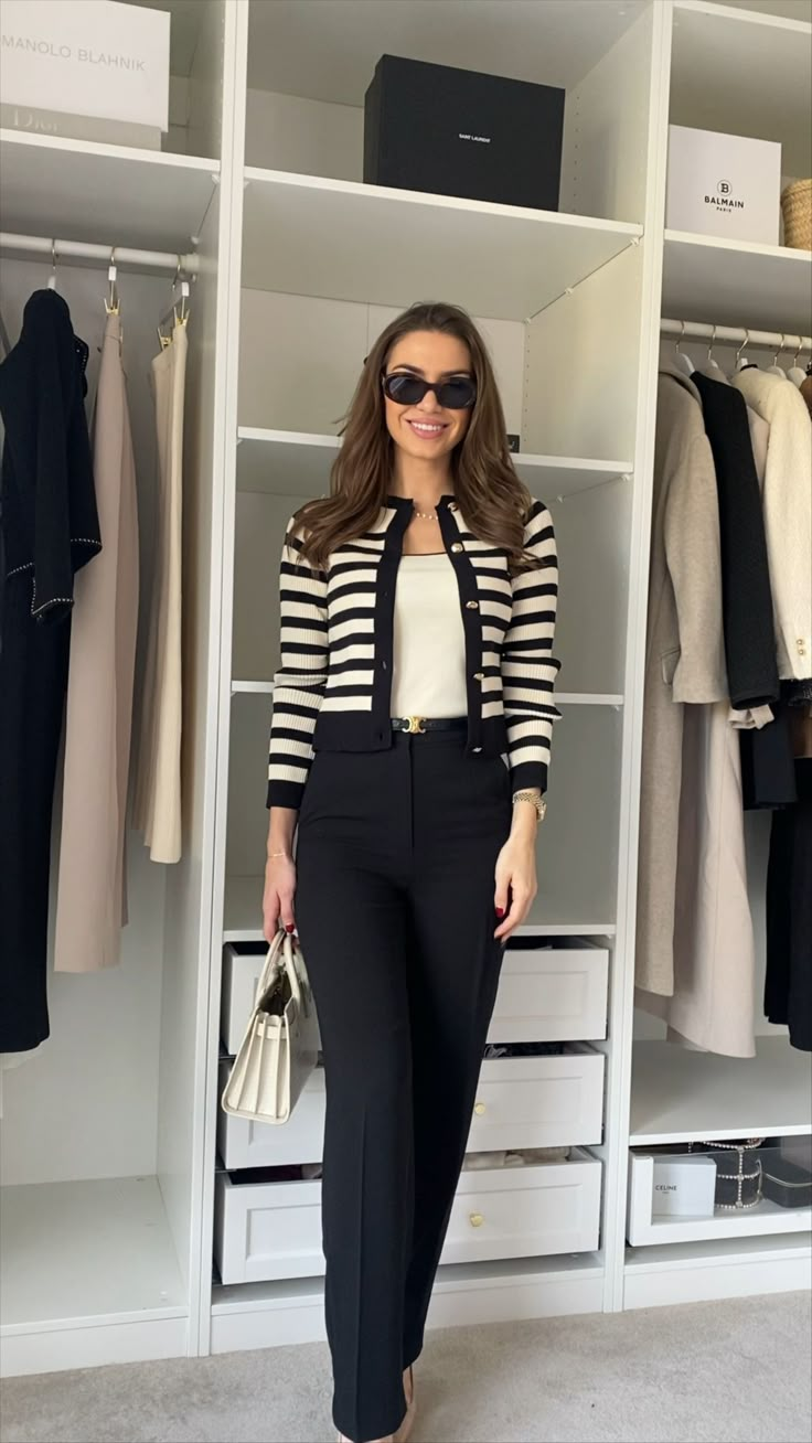 Female Office Outfits, Female Office, Old Money Fashion, Cute Work Outfits, Money Fashion, Corporate Style, Mode Abaya, Business Outfits Women, Old Money Outfits