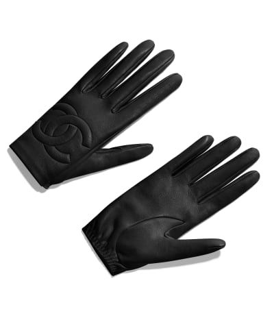 Chanel Gloves, Chanel Store, Fashion Chanel, Chanel Official, Chanel Official Website, Chanel Spring, Black Gloves, Chanel Fashion, Winter Accessories