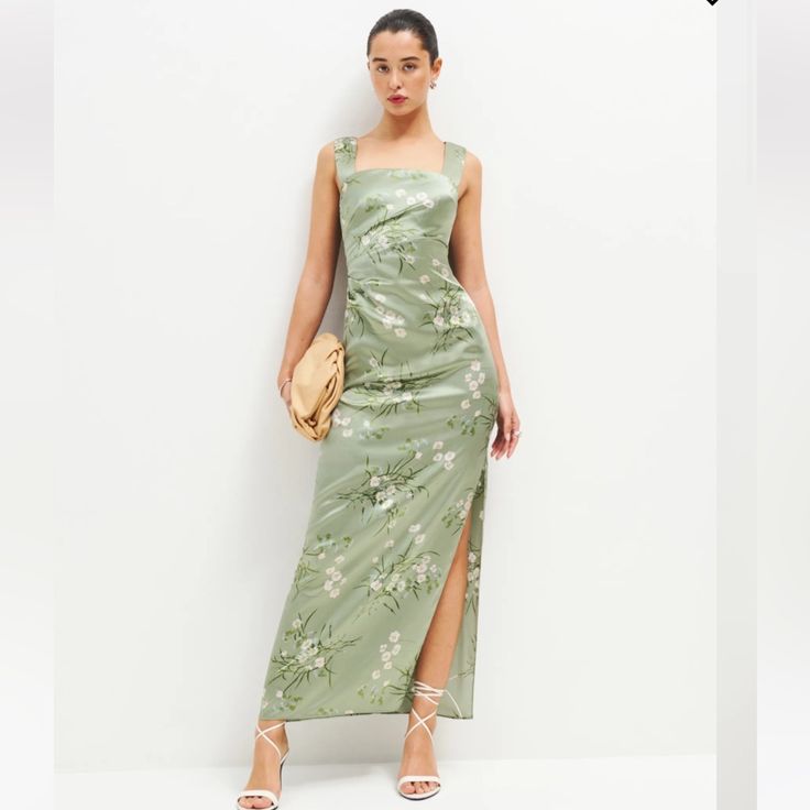 Reformation Earl Silk Dress In Bonita Nwt Beautiful Green Silk Dress No Longer Sold Online! Column Skirt, Linen Midi Dress, Reformation Dress, Floral Print Midi Dress, Reformation Dresses, Silk Midi Dress, Georgette Fabric, Silk Charmeuse, Printed Midi Dress