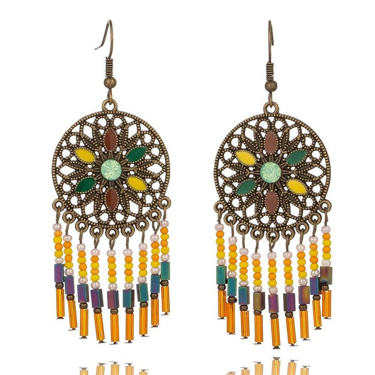 Beautiful beaded earrings on a bass setting. Perfect for a casual glam look. Light weight and great for every day wear. Order yours today. Boho Drop Earrings, Shiny Jewelry, Bohemian Handmade, Rice Bead, Luxury Earrings, Indian Earrings, Ethnic Earrings, Bohemian Earrings, Handmade Boho