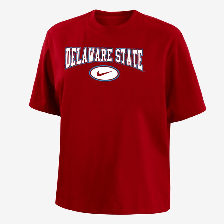 Made with soft cotton, this roomy Delaware State tee gives you a relaxed look without feeling too oversized and lets your cheer on your school in comfort. Oversized School Spirit Tops For Campus, Casual Short Sleeve T-shirt With University Logo, Collegiate Short Sleeve T-shirt For Campus, Collegiate Short Sleeve Tops For Campus, Nike Casual T-shirt In University Red, Sporty Short Sleeve Tops For Campus, Nike Sporty T-shirt For College, University Red Cotton T-shirt For College, Casual University Logo Tops For School