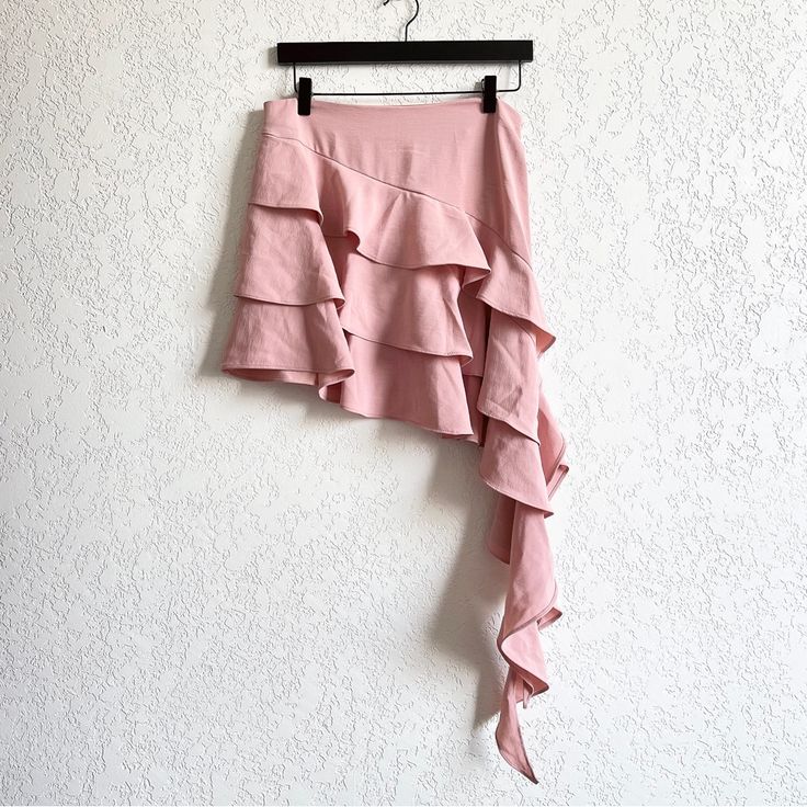 High Waisted Skirt. Asymmetric Skirt With Ruffles. Side Hidden In- Seam Zip Closure. Skirt With Ruffles, Ruffled Mini Skirt, Asymmetric Skirt, Zara Skirts, Asymmetrical Skirt, High Waisted Skirt, Ruffles, Mini Skirt, Cool Outfits