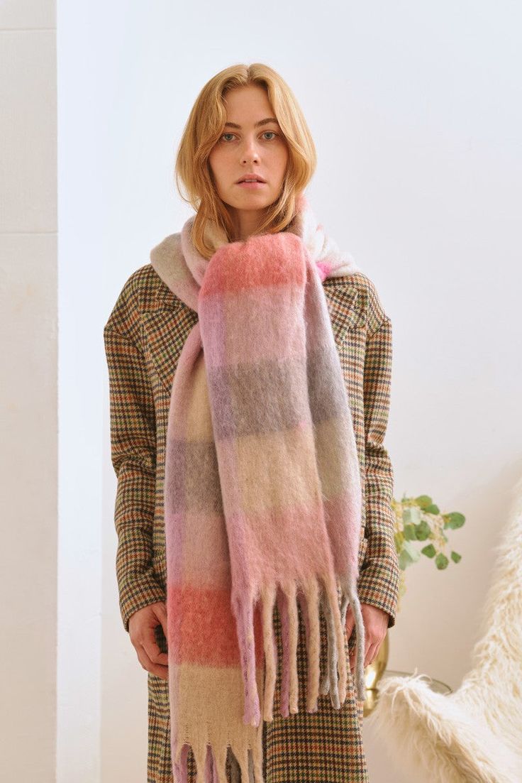 - Oblong Fringed Long Scarf - Colorful fringed long fuzzy scarf - Oblong Long winter scarf - Multi colored plaid scarf - Trendy colorful Oblong winter long fringed scarf - Cozy Long Fringed edges winter scarf 100% polyester Fuzzy Scarf, Holiday Scarves, Checkered Scarf, Fall Scarves, Fashion Scarf, Pink Scarves, Colorful Scarf, Oversized Scarf, Designer Scarves