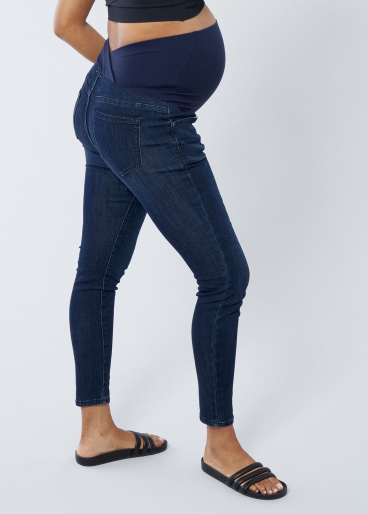 Keep your pre-pregnancy style even after your belly's popped with these sustainable denim maternity jeans made from REPREVE® fabric. Thanks to the Crossover Panel®, which can be worn up for full belly coverage or folded down for extra hold, they'll grow with you and shrink back down for everyday use. U.S. Patent 8,968,051 REPREVE®: a performance fiber made from repurposed materials. Body: 56% cotton / 24% rayon / 18% REPREVE® / 2% spandex Belly: 90% nylon / 10% spandex Machine wash cold with lik 8 Months Pregnant, Repreve Fabric, 6 Months Pregnant, Sustainable Denim, Pregnancy Essentials, Pregnancy Style, Pre Pregnancy, Pregnancy Stages, Black Panels