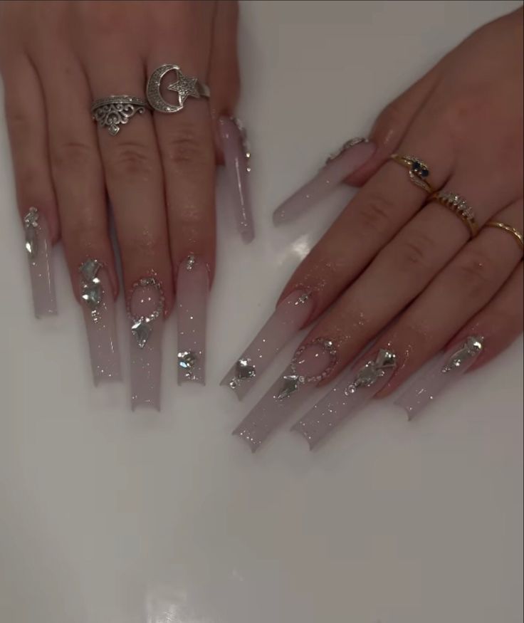 Long Acrylic Nails With Gems, Baddie Birthday Nails Medium Length, Sparkly Long Nails, Nails Acrylic Square Long, Extra Long Nail Designs, White Glam Nails, Boujee Nails Acrylic Long, Nail Ideas Y2k Long, Blinged Out Nails Rhinestones