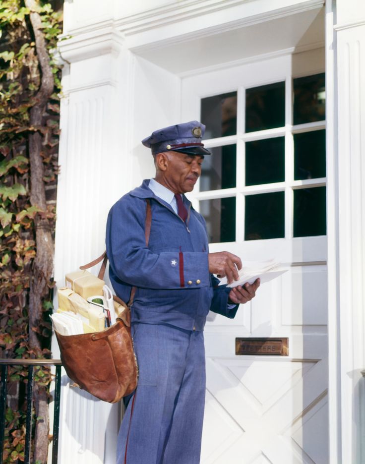 Postal Uniform, Dark Blue Coat, Postman Bag, Alfred Eisenstaedt, Men's Uniforms, Office Uniform, Mail Carrier, Workwear Vintage, Snow Rain