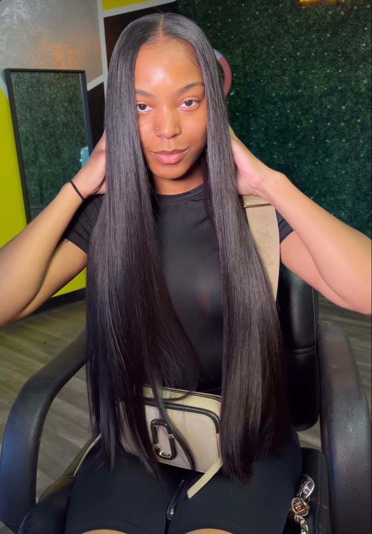 Perfect Straight Hair, Sew In Straight Hair, Silk Press Natural Hair, Twisted Hair, Middle Part Hairstyles, Straight Weave Hairstyles, Sew In Hairstyles, Quick Weave Hairstyles, Protective Hairstyles Braids