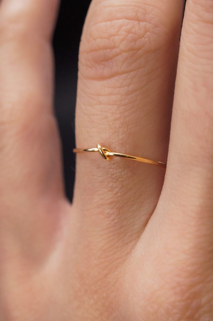 Modeled example of Ultra Thin Closed Knot Ring in 14k Gold Fill on ring finger. Tiny Rings Gold, Gold Casual Rings, Gold Rings Plain, Minamalistic Rings, Dainty Rings Gold, Daily Rings, Simple Gold Rings, Minimalistic Rings, Gold Infinity Ring