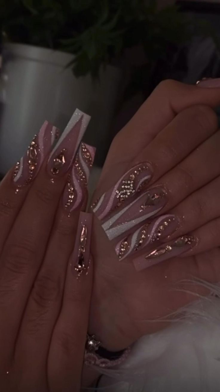 Diamond Nail Designs, Rose Gold Nails Design, Art Guide, Simple Acrylic Nails, Rose Gold Nails, Dope Nail Designs, Long Acrylic Nails Coffin, Acrylic Nails Coffin Pink, Nail Idea