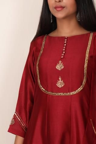 Shop for Nadine Maroon Silk Chanderi Embroidered Anarkali Set for Women Online at Aza Fashions Maroon Anarkali, Embroidered Anarkali, Embroidered Motifs, Embroidered Dupatta, Embroidered Neckline, Fabric Silk, Set For Women, Anarkali, Aza Fashion