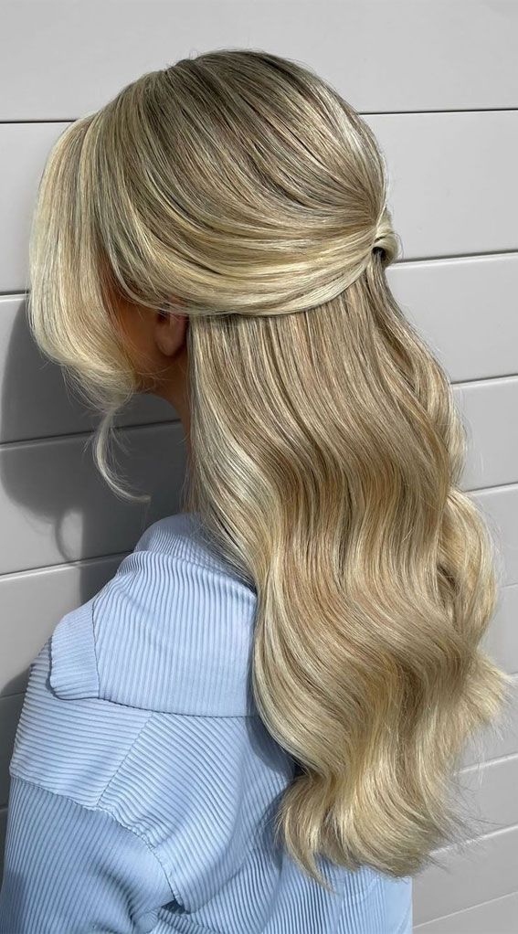 Half Up Half Down Prom, Bridesmaid Hair Inspo, Bridal Hair Half Up, Bridemaids Hairstyles, Bridal Hair Down, Half Up Wedding Hair, Wedding Hair Half, Simple Prom Hair, Guest Hair