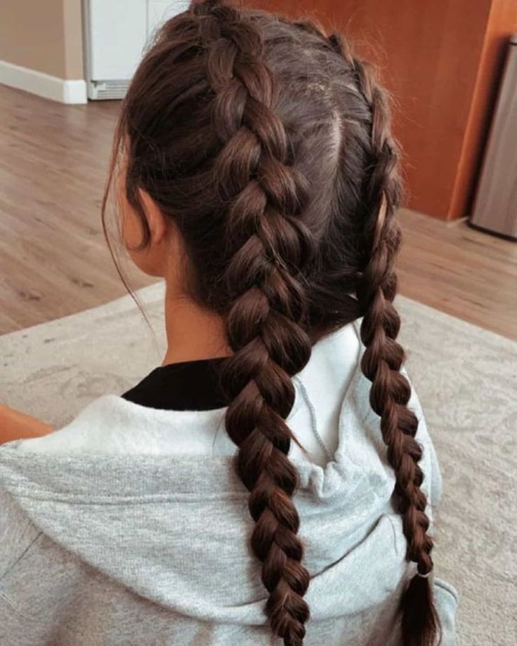 Loose French Braids, Dutch Braid Hairstyles, Sport Hair, Trendy Hairstyle, Front Hair Styles, Sports Hairstyles, Back To School Hairstyles, Hair Stylist Life, Dutch Braid