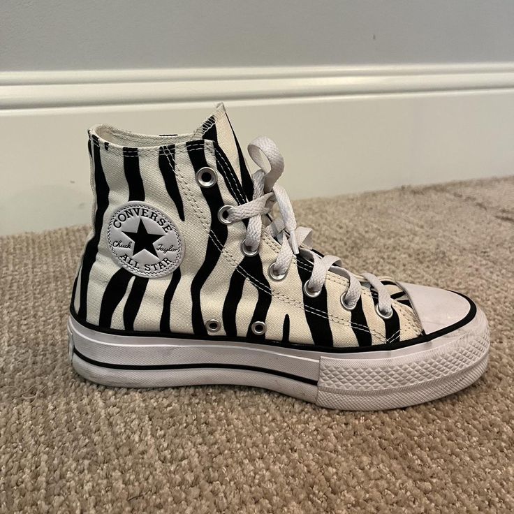 Zebra print platform converse, worn only a few... - Depop Platform Converse, Womens Converse, Chucks Converse, Zebra Print, Women's Sneakers, Womens Sneakers, Converse, Size 7, Sneakers