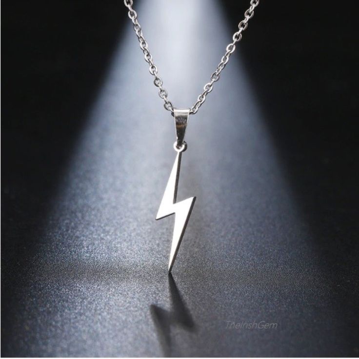 Nice Little Polished Stainless Steel Lighting Bolt Necklace, Hypoallergenic Safe For All Skin Types 17" Chain Pendant 1" In Height Stainless New In Package Thunder Lighting Pendant Jewelry Gift Idea For Her Lightning Pendant, قلادات متدلية, Lightning Bolt Necklace, Goth Necklace, Necklace Chain Types, Gold Link Chain, Couple Necklaces, Party Necklace, Unisex Necklace