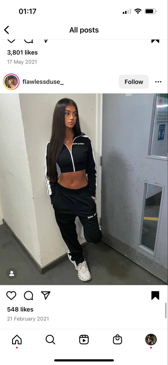 Black Palm Angels Tracksuit, Tuta Palm Angels, Palm Angels Tracksuit Outfit, Palm Angels Women, Palm Angels Outfit Black Women, Palm Angels Outfit, Cropped Tracksuit, Cosy Fits, Palm Angels Tracksuit