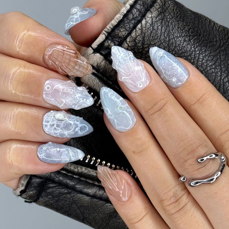 Free Beginners Guide to Summer Nail Projects Ocean Water Nails, Blue Shell Nails, Coastal Cowgirl Nails, Gel Nails Beach, Ocean Nails Designs, Shell Nails Designs, Mermaid Gel Nails, Blue Mermaid Nails, Blue Ocean Nails