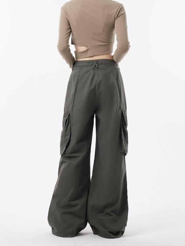 Grey Pleated Cargo Pants | Momo - Twice S Khaki Wide Leg Cargo Style Bottoms, Khaki Wide Leg Cargo Bottoms, Full Length Khaki Utility Bottoms, Khaki High-waisted Cargo Style Bottoms, Khaki High-waisted Cargo Pants, Wide Leg Utility Bottoms For Fall, Spring Wide Leg Cargo Bottoms, Fall Cargo Style Wide Leg Pants, Spring Wide-leg Cargo Bottoms