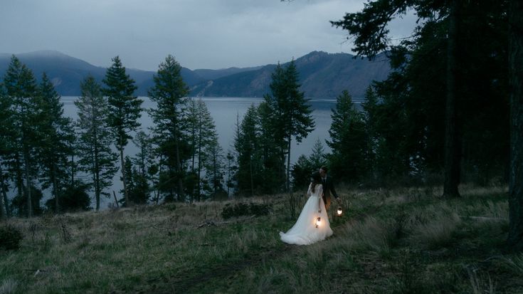 Tiana Olivia Photography | Idaho Elopement Photographer