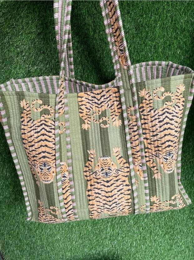 Handmade Green Tiger Printed Quilted Shoulder Bag Women's Beach Cotton Handbag Towel Bag, Cotton Handbag, Quilted Shoulder Bag, Bag Fabric, Printed Handbags, Kids Items, Rajasthan India, Women Handbag, Quilted Bag