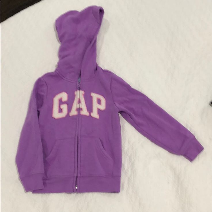 Baby Gap Hooded Zip Up Sweatshirt. Size 4. Never Worn. Nwot. Sporty Hooded Hoodie For Playtime, Sporty Long Sleeve Hoodie For Playtime, Cute Purple Cotton Hoodie, Cotton Hoodie With Adjustable Hood For Playtime, Gap Hoodie Outfit, Hoodie Gap, Gap Hoodie, Arch Logo, Zip Up Sweatshirt