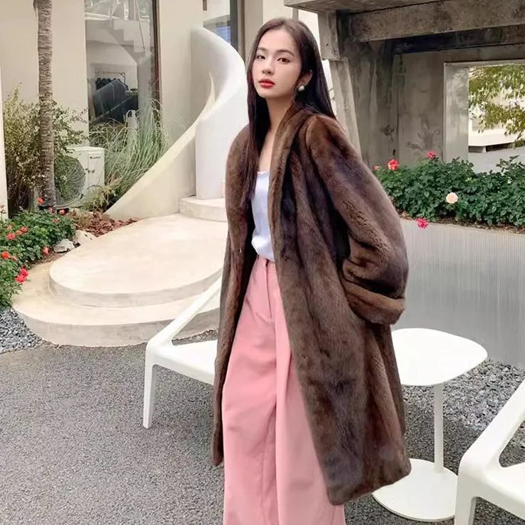 Womens Faux Fur Coat, Long Faux Fur Coat, Womens Thermal, Long Coat Women, Mink Fur Coat, Lapel Jacket, Trendy Winter, Fur Coats Women, Velvet Fashion