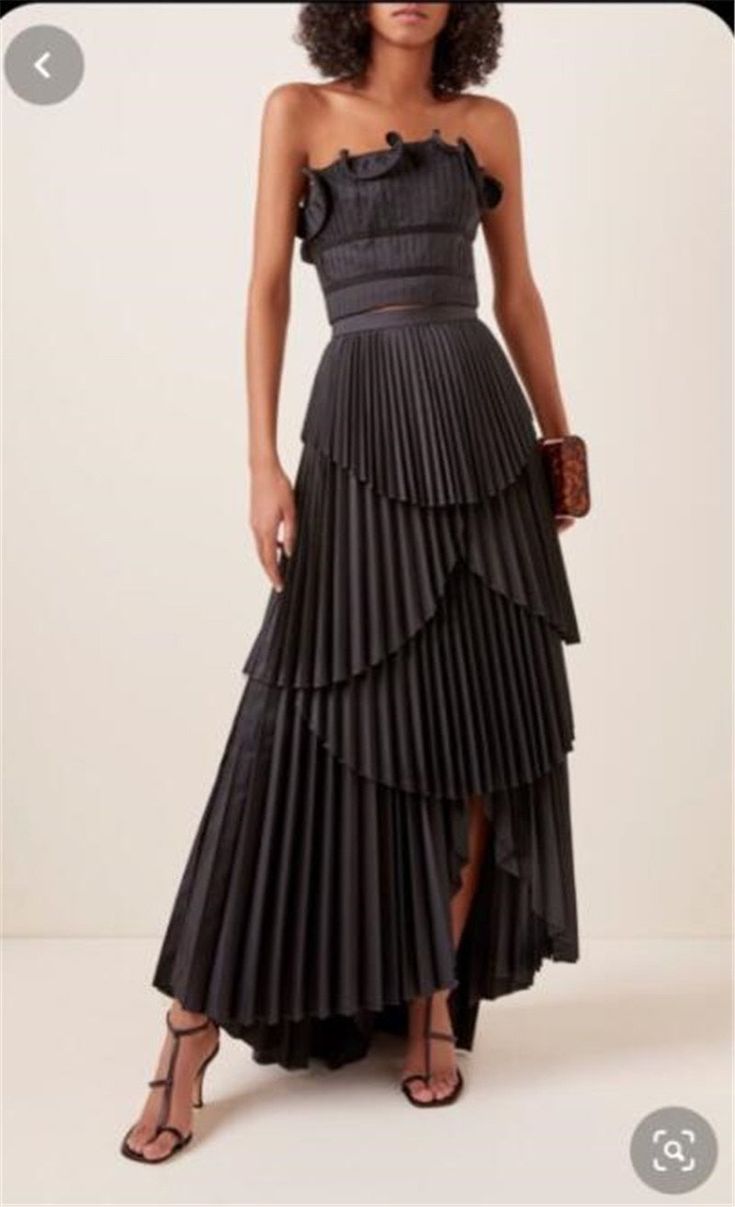 Black Pleats A Line Tiered Dresses Tiered Skirt – VanillaStyle Tiered Dresses, Structured Dress, Guest Attire, Couture Mode, Ruffled Neckline, Wedding Attire Guest, Bustier Top, Looks Style, Tiered Skirt