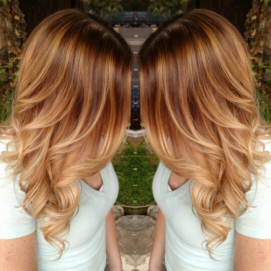 Warm Blonde Balayage and hotheads hair extensions Jahodová Blond, Pumpkin Spice Hair, Strawberry Blonde Hair Color, Balayage Blonde, Dye Ideas, Brown Hair With Blonde Highlights, Strawberry Blonde Hair, Penteado Cabelo Curto, Brown Blonde Hair