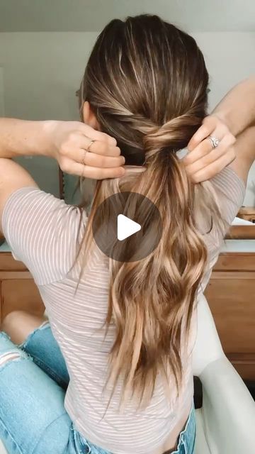 Karly Porter on Instagram: "Upscale ponytail🤍 #hairbykarly #hairtutorial" Elevated Low Ponytail, Ponytail For Layered Hair, Medium Length Hair Ponytail Styles, Easy Low Pony Hairstyles, Cute Low Ponytails, Low Pony Hairstyles Black, Low Ponytail Wedding Hair, Ponytail Hairstyles Curly Hair, Formal Ponytail Hairstyles