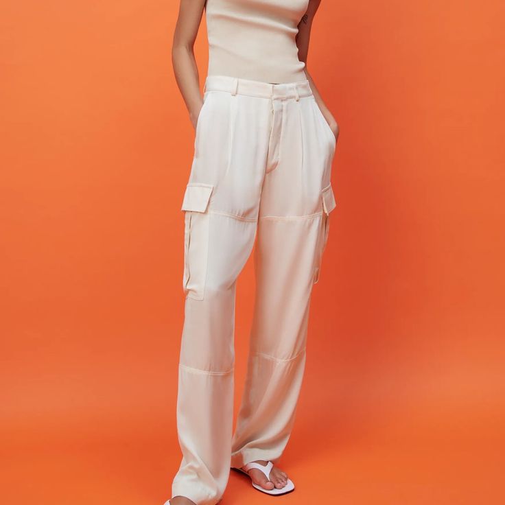 Xs Trousers Chic Straight Parachute Pants With Cargo Pockets, Chic High Waist Cargo Pants For Summer, Chic High Waist Summer Cargo Pants, Chic High-waisted Summer Cargo Pants, Chic Wide-leg Summer Cargo Pants, Chic Summer Straight Cargo Pants, Elegant Trousers With Cargo Pockets, Elegant Wide-leg Pants With Cargo Pockets, Elegant Straight Leg Bottoms With Cargo Pockets