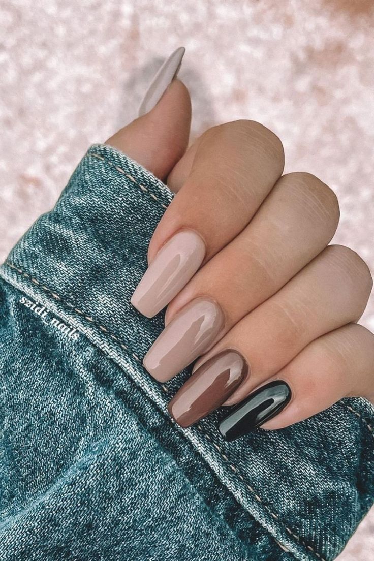 Earth Tone Fall Nails, Fall Nail Inspiration, Brown Acrylic Nails, September Nails, Fall Gel Nails, Black Nail, Fall Nail Colors, Cat Kuku, Nagel Inspo