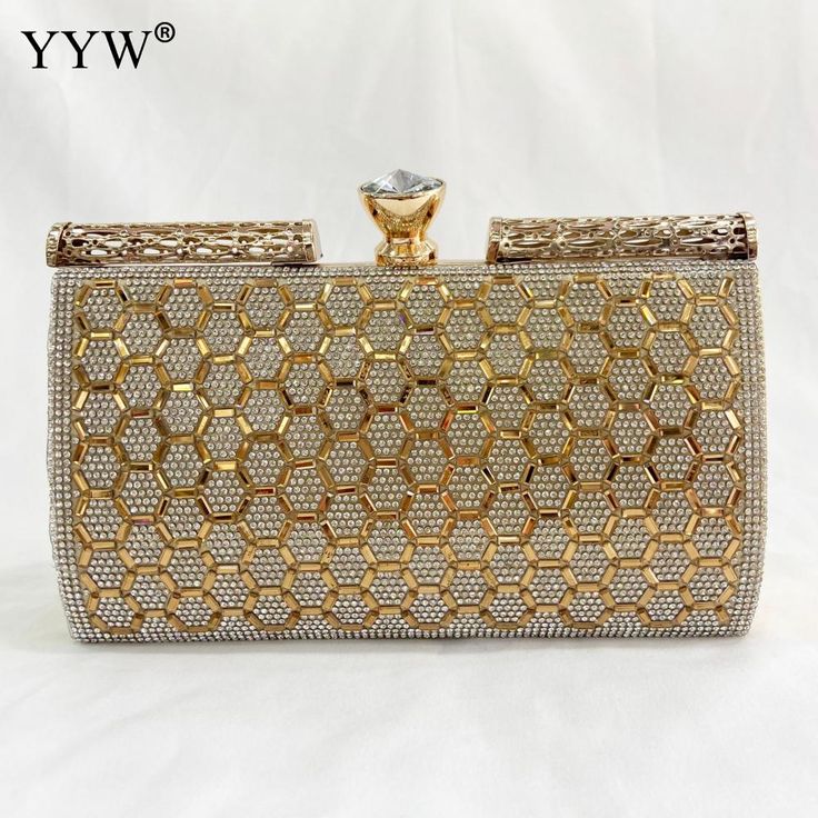 Brand Name: YYWPlace Of Origin: GUANG DONG ProvinceOrigin: CN(Origin)Place Of Origin: GUANG DONG ProvinceMain Material: MetallicShape: MinaudiereLining Material: PolyesterStyle: FashionModel Number: 21081409173986302Hardness: HARDPattern Type: SolidInterior: No PocketOccasion: VersatileExterior: NONEDecoration: DiamondsGender: WOMENClosure Type: Hasp21081409173986302: 654945Material: Metal , Resin RhinestonesSize: 215x75x130mmType: Clutch Bag Bridal Clutch Purse, Bridal Purse, Clutch Bag Wedding, Women Chain, Gold Clutch, Wedding Clutch, Bridal Clutch, Clutch Purse Evening, Luxury Designer Handbags