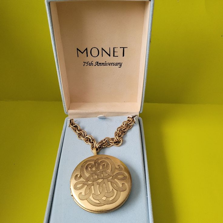 Monet 75th Anniversary Locket Necklace. Vintage. Authentic Monet. Locket Opens Can Hold Two Photos. In Its Original Felt Blue Box. Original Owner. Never Worn. Awesome Piece Of Well Made Fashion Jewelry. Gold Tone Metal. Company Began In 1927. Putting 75th Anniversary In 2002. Locket Necklace Vintage, Monet Necklace, Vintage Choker Necklace, Chunky Statement Necklace, Vintage Choker, Starfish Pendant, Monet Jewelry, Swarovski Crystal Necklace, 75th Anniversary