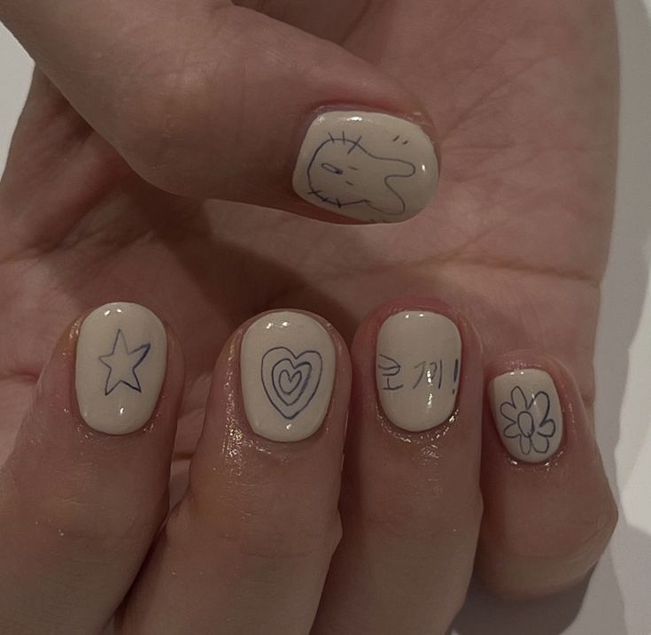 Pretty Nails Aesthetic Short, Simple Nail Aesthetic, Natural Nails Inspo Aesthetic, Short Nail Red Design, Sewing Nail Art, Kawaii Gel Nails Short, Doodle Nails Art Designs, Bare Nails With Design, Power Gel Nails