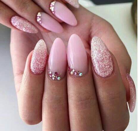 Glitter nails. Nail ideas                                                       … Sugar Coat Nails, Long Nail, Almond Acrylic Nails, Super Nails, Nail Designs Glitter, Sparkly Nails, Elegant Nails, Career Education, Luxury Nails