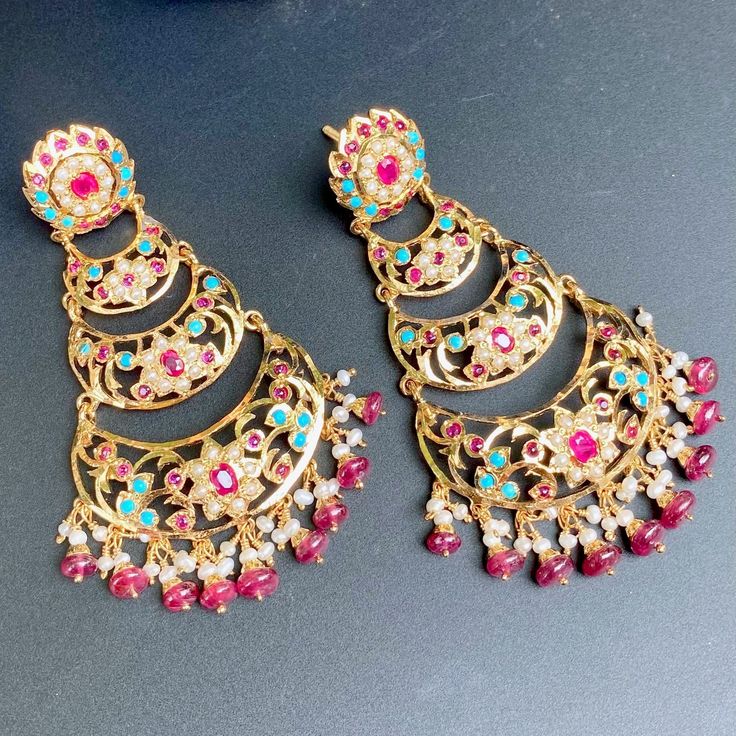 ethnic indian chandbali Jadau Earrings, 22k Gold Jewelry Necklaces, Bridal Jewellry, 22k Gold Jewelry, Pearl Necklace Set, Gold Jewelry Necklace, Emerald Necklace, Gold Bangle Bracelet, 22k Gold