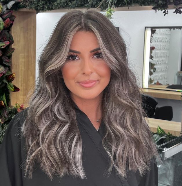 Dark Brown Hair Light Money Piece, Brunette To Ash Blonde Balayage, Smoky Blonde Balayage, Icy Highlights On Dark Hair, Cool Toned Highlights Brunettes, Dark Hair With Blonde Balayage, Partial Balayage Vs Full Balayage, Reverse Balayage Before And After, Ash Gray Balayage